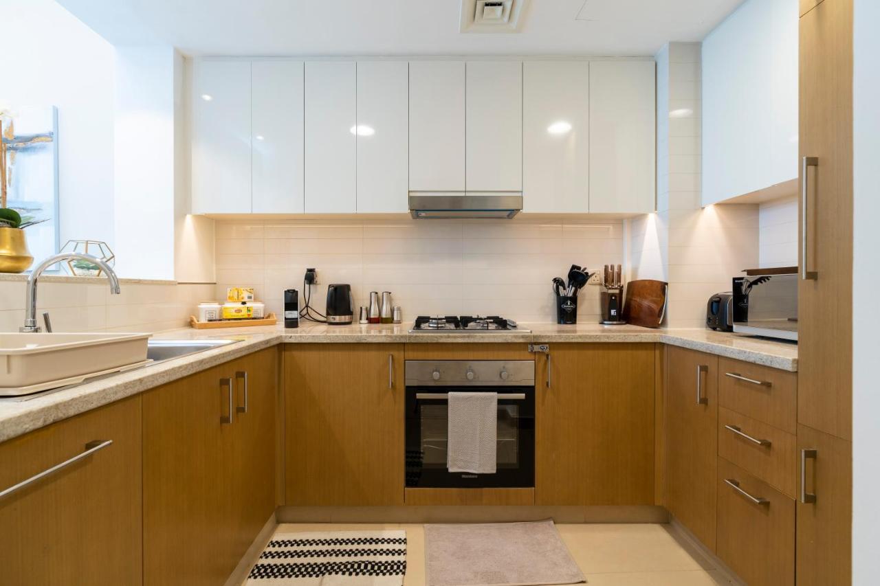 Prestige Living 1br With Full Burj Khalifa View By Apartment Dubai