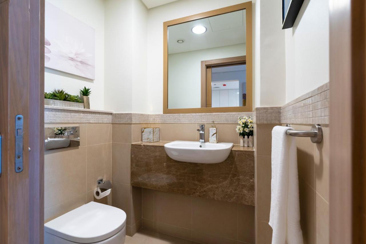 Prestige Living 1br With Full Burj Khalifa View By Apartment Dubai